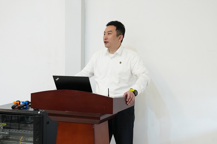 177362270625734165OY.jpg DSC09319.jpg